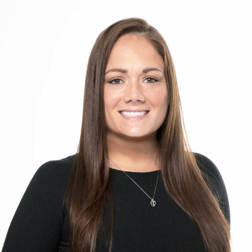 Amanda Osborn Headshot
