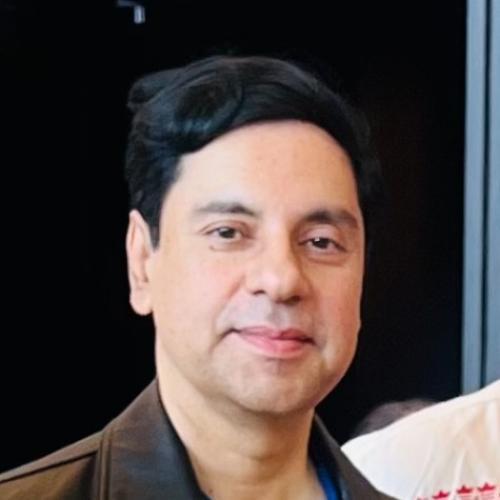 Animesh Chakravarthy headshot