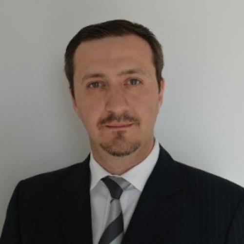 Faruk Uysal headshot