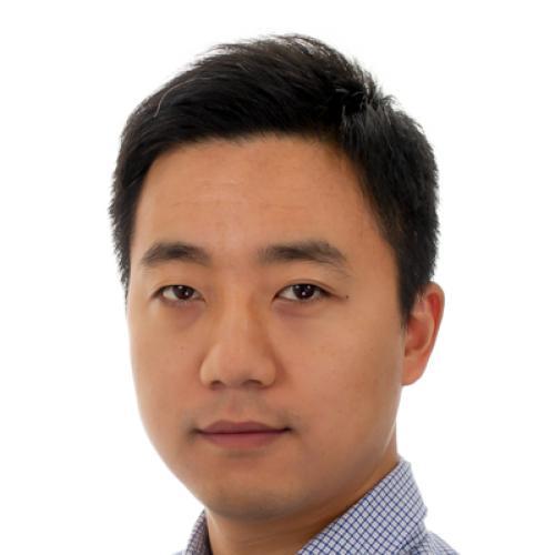Yan Xu headshot