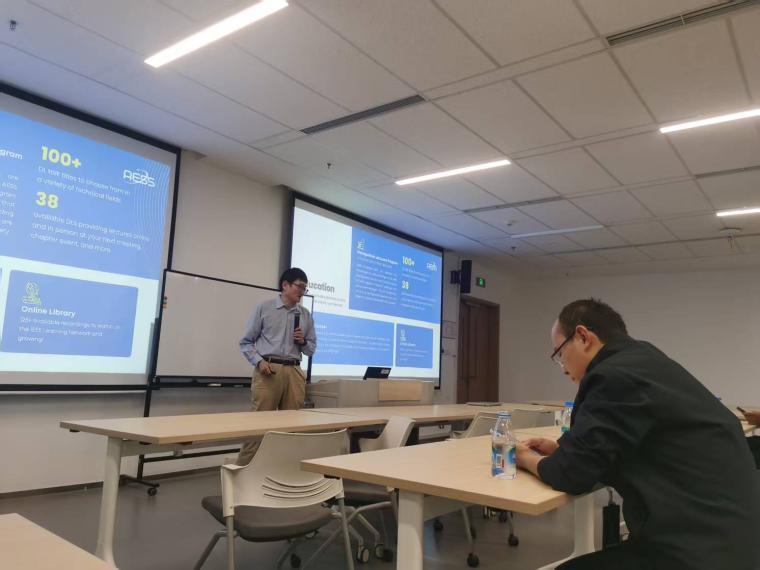 Hongbo Sun at Xi'an Jiaotong - Liverpool University