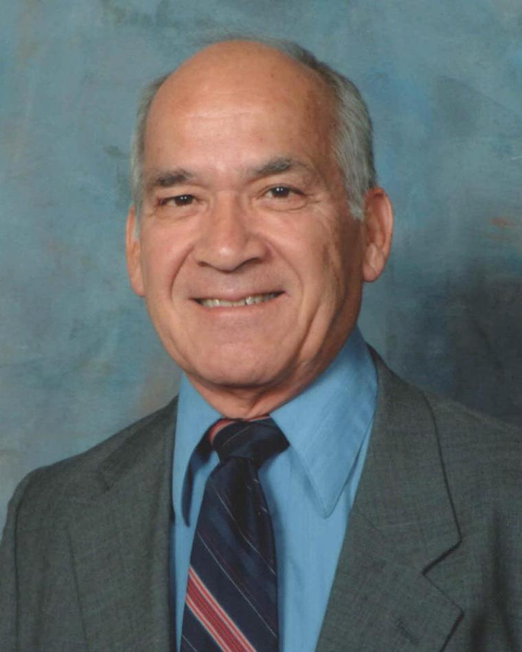 Frank Reyes headshot