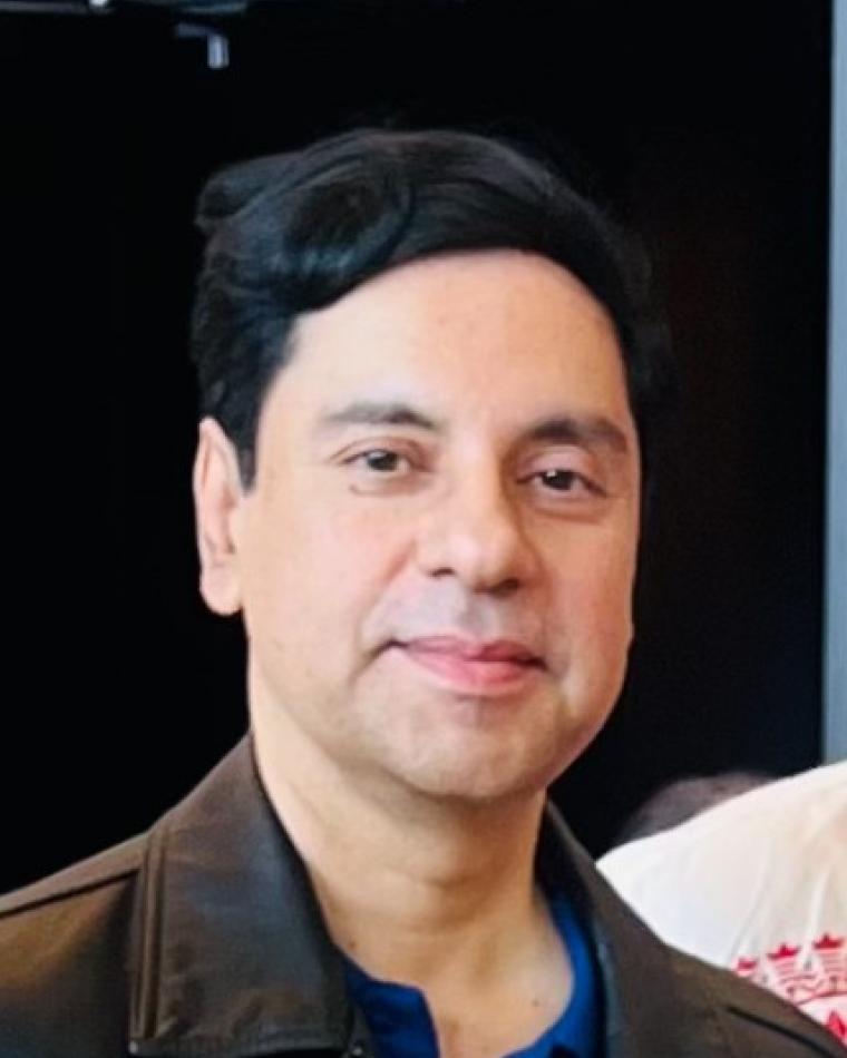 Animesh Chakravarthy headshot